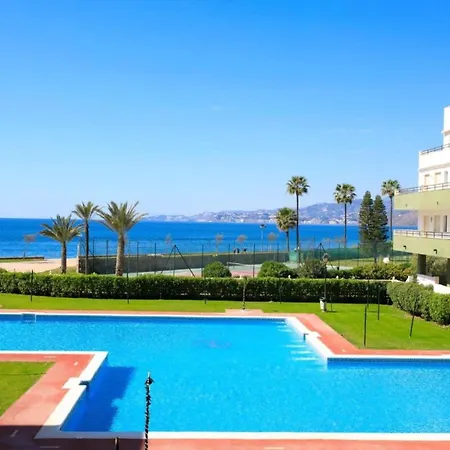 On The With Pool Holiday home Salobrena