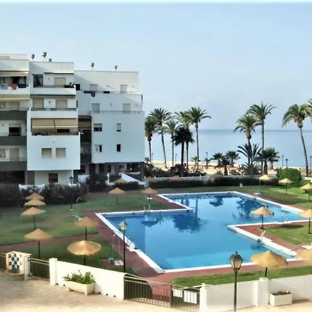 On The With Pool Holiday home